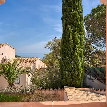 Maison De Face Au Golf De St-maxime Villa *